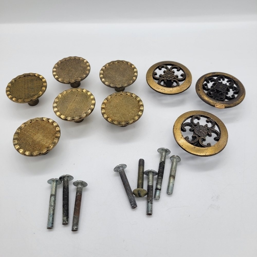 Vintage Lot of 9 Mixed Knobs Gold Tone Round Screws Allison Drawers Metal Round
